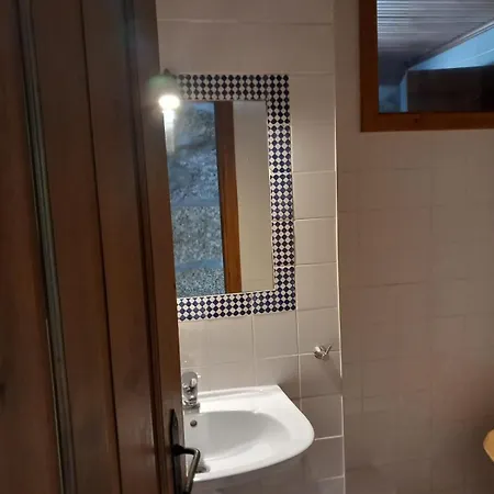 Casa De Andraes - Glicineas * Marco de Canavezes